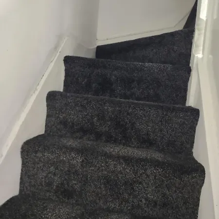 Homestay Comfortable Room 3 Leeds (West Yorkshire)